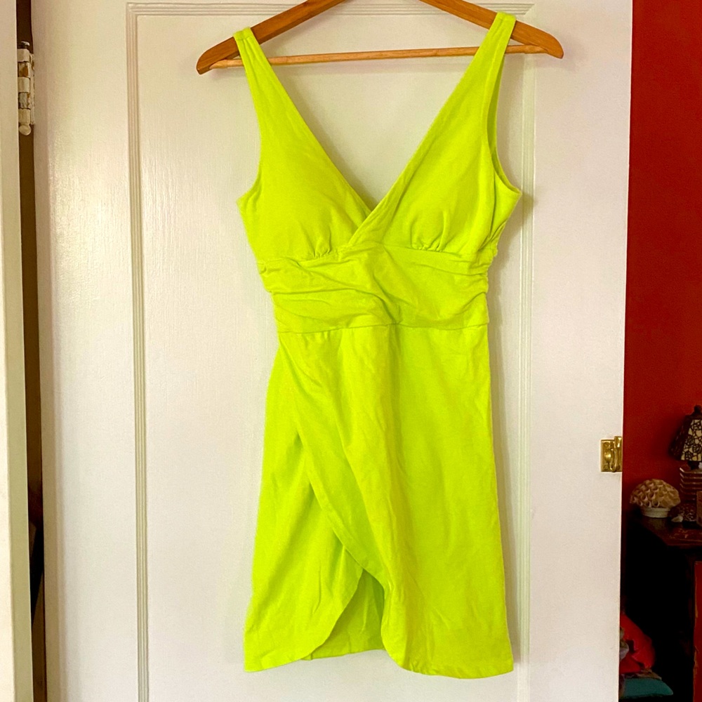 Lime Green mini dress with built in bra 🧚🏻‍♀️